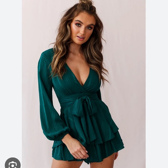 One and only green ruffle romper - Picture 3 of 9